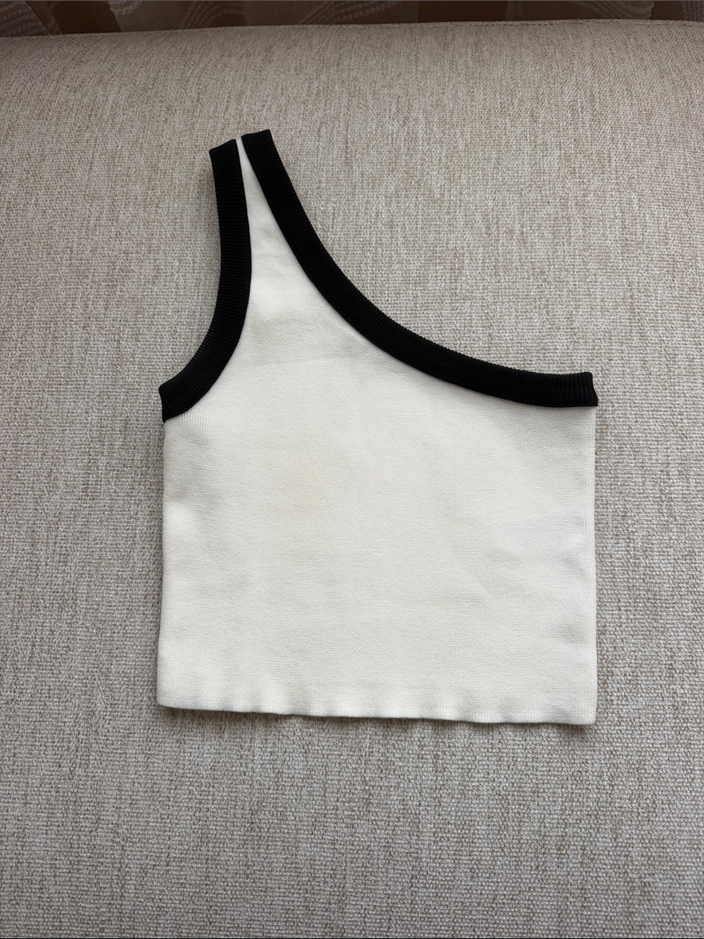 Pull and Bear One-Shoulder Cream Tank with Black Trim